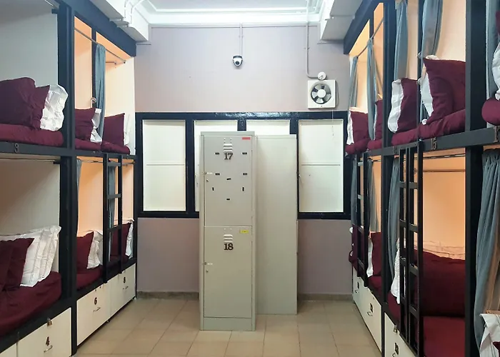 Meadows Hostel Singapore