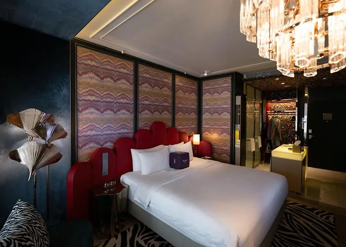 Naumi Hotel Singapore