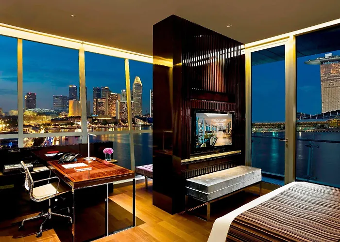 The Fullerton Bay Hotel Singapore