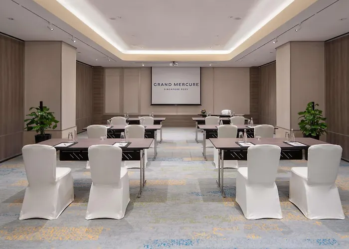 Grand Mercure Singapore Roxy