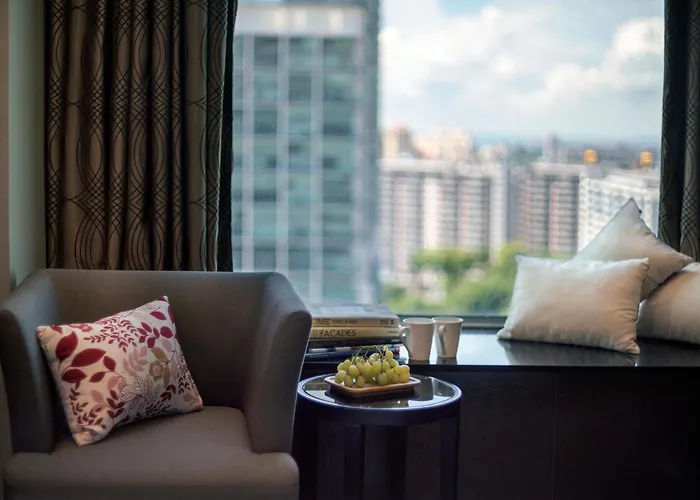 V Hotel Lavender